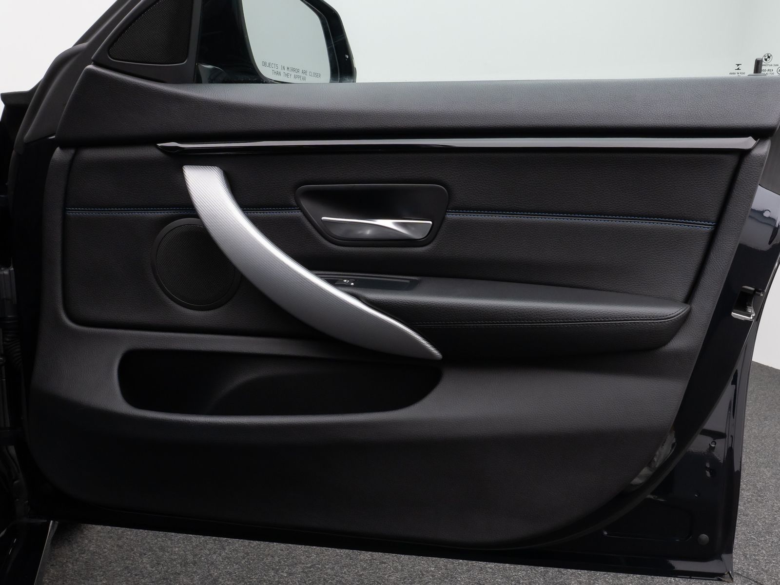 Fahrzeugabbildung BMW 430 Gran Coupé M Sport Glasdach Kamera HUD HiFi