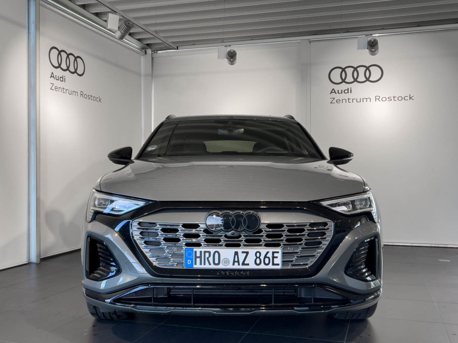 Audi Q8 Sportback 55 e-tron Quattro S-Line+Navi+Matri foto 5