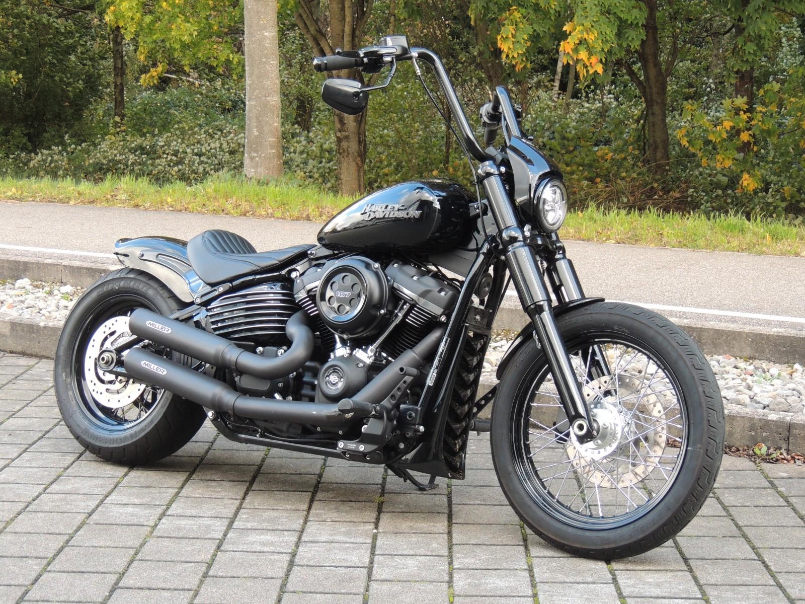 Harley-Davidson FXBB Softail Street Bob Ricks