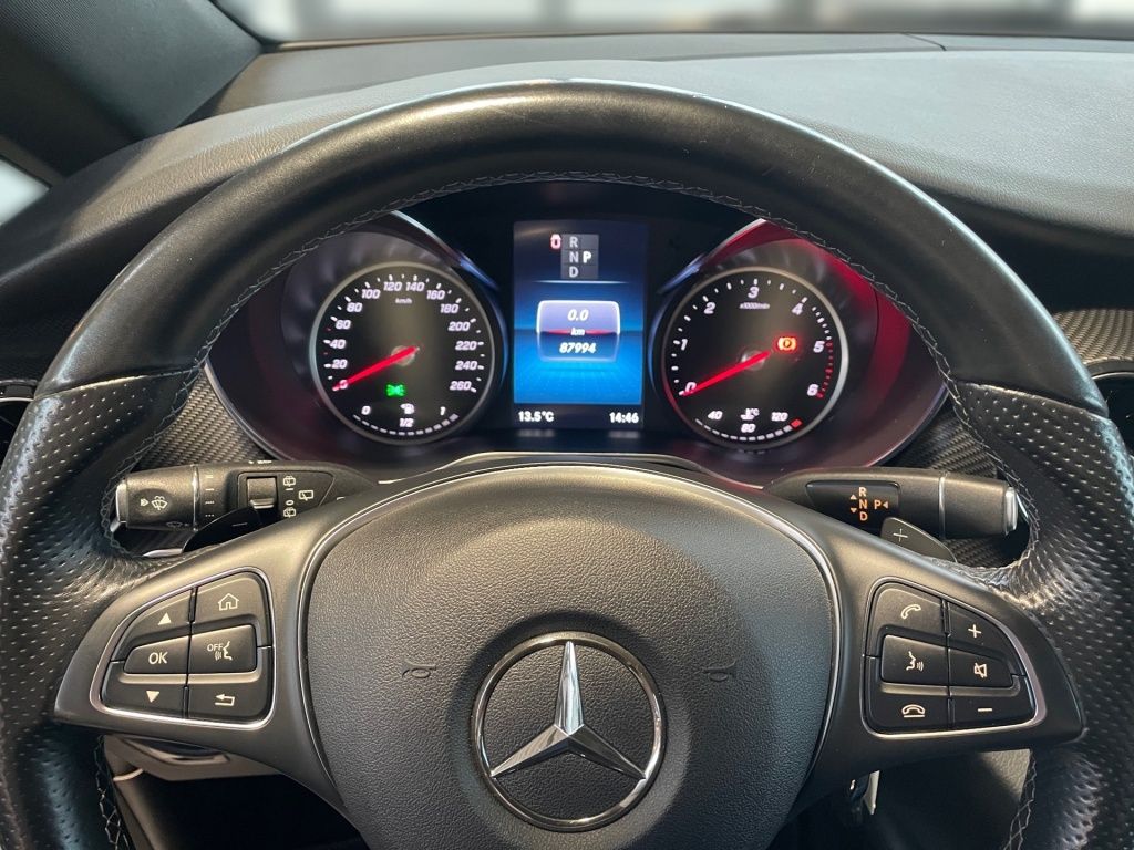 Fahrzeugabbildung Mercedes-Benz V 300 d 4MATIC EAV/L STHZ, AIRMATIC, AHK, 360°