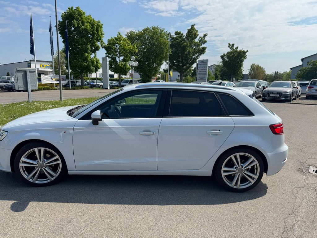 AUDI A3 6