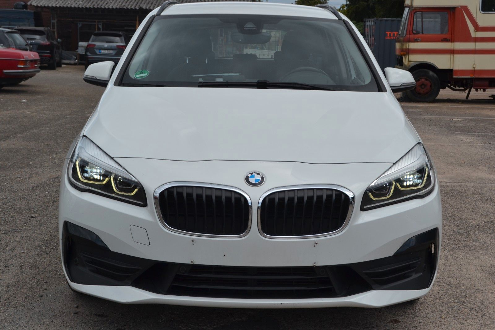 BMW 218 Active Tourer - 1