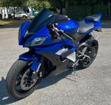 Yamaha YZF-R6  RJ15   2009 - YAMAHA 2009 R1