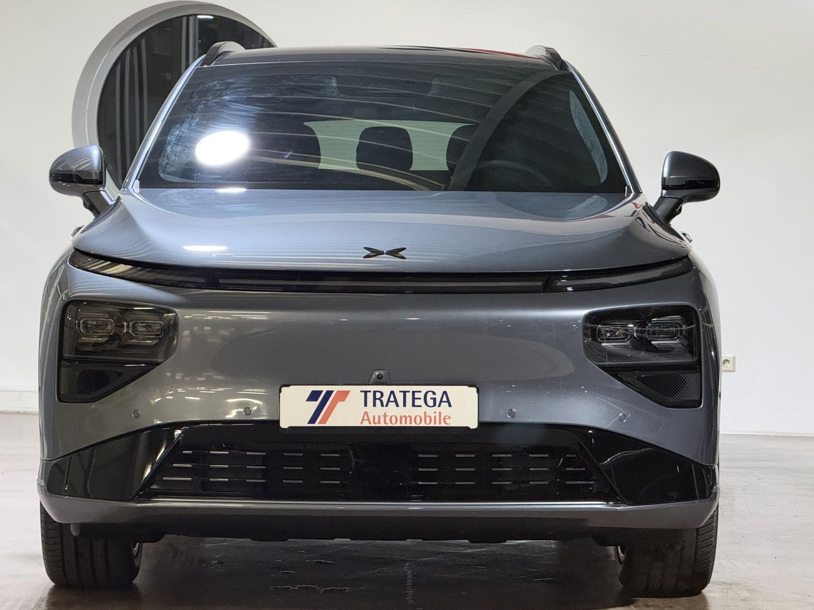 XPENG G9 AWD Performance Premium-Paket AHK 21" Pano imagem 2