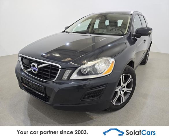 Volvo XC 60 2.4 D5 AWD Aut. Pano Xenon Navi Leather K