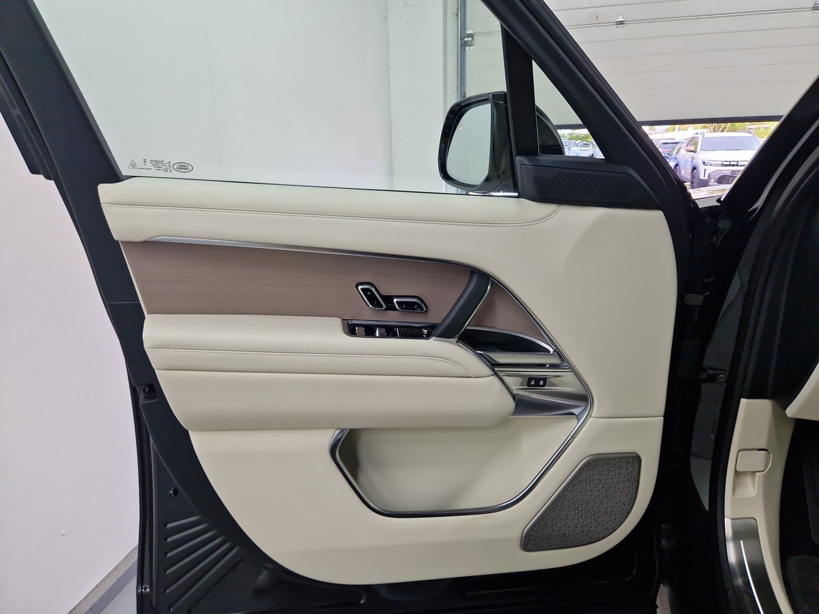 LAND ROVER Range Rover SWB D350 Autobiography AHK – Bild 34