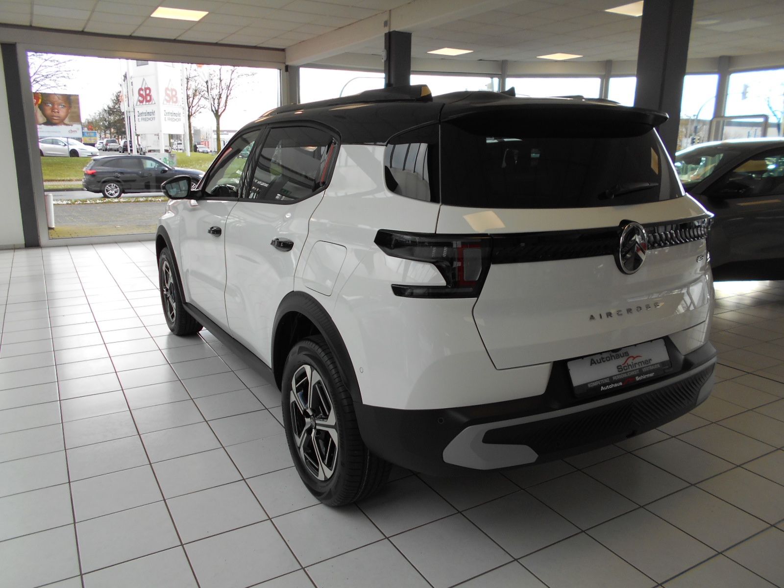 Fahrzeugabbildung Citroën C3 Aircross Hybrid 145 MAX