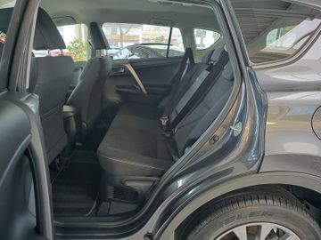 Toyota RAV 4 - 9