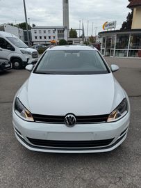 Volkswagen Golf - 3
