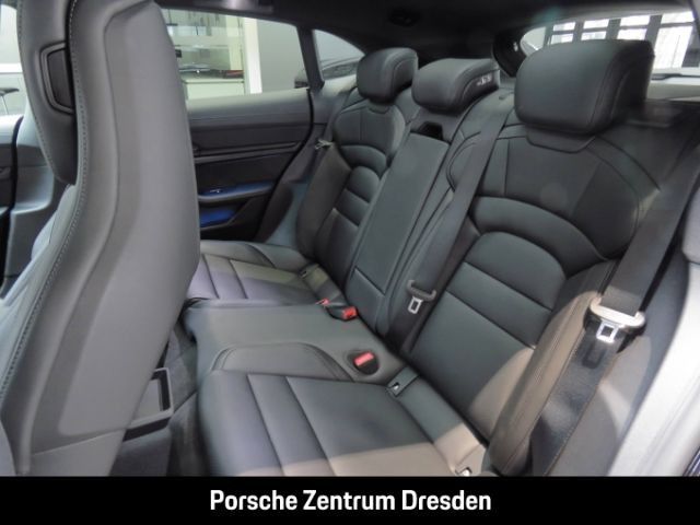 Porsche Taycan - Bild 23