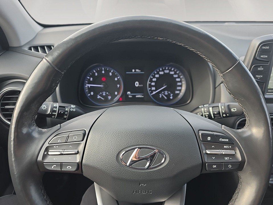 Fahrzeugabbildung Hyundai KONA 1,0 MT Premium Navi