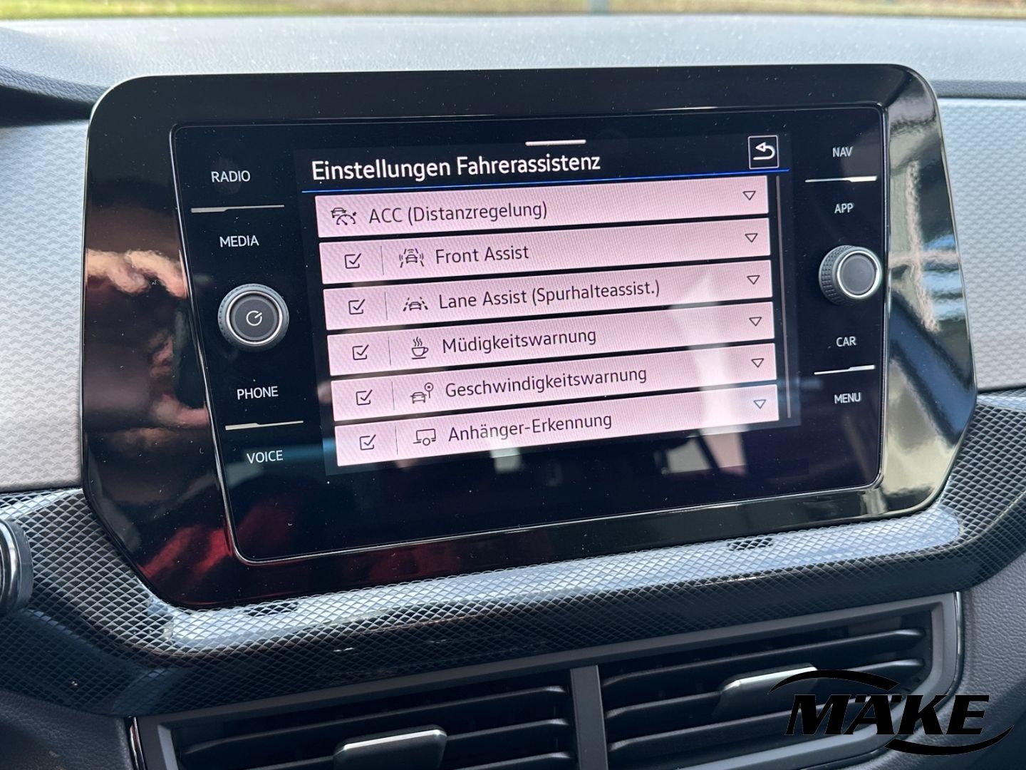 T-Cross Life 1.5 TSI DSG ACC LED AHZV RFK