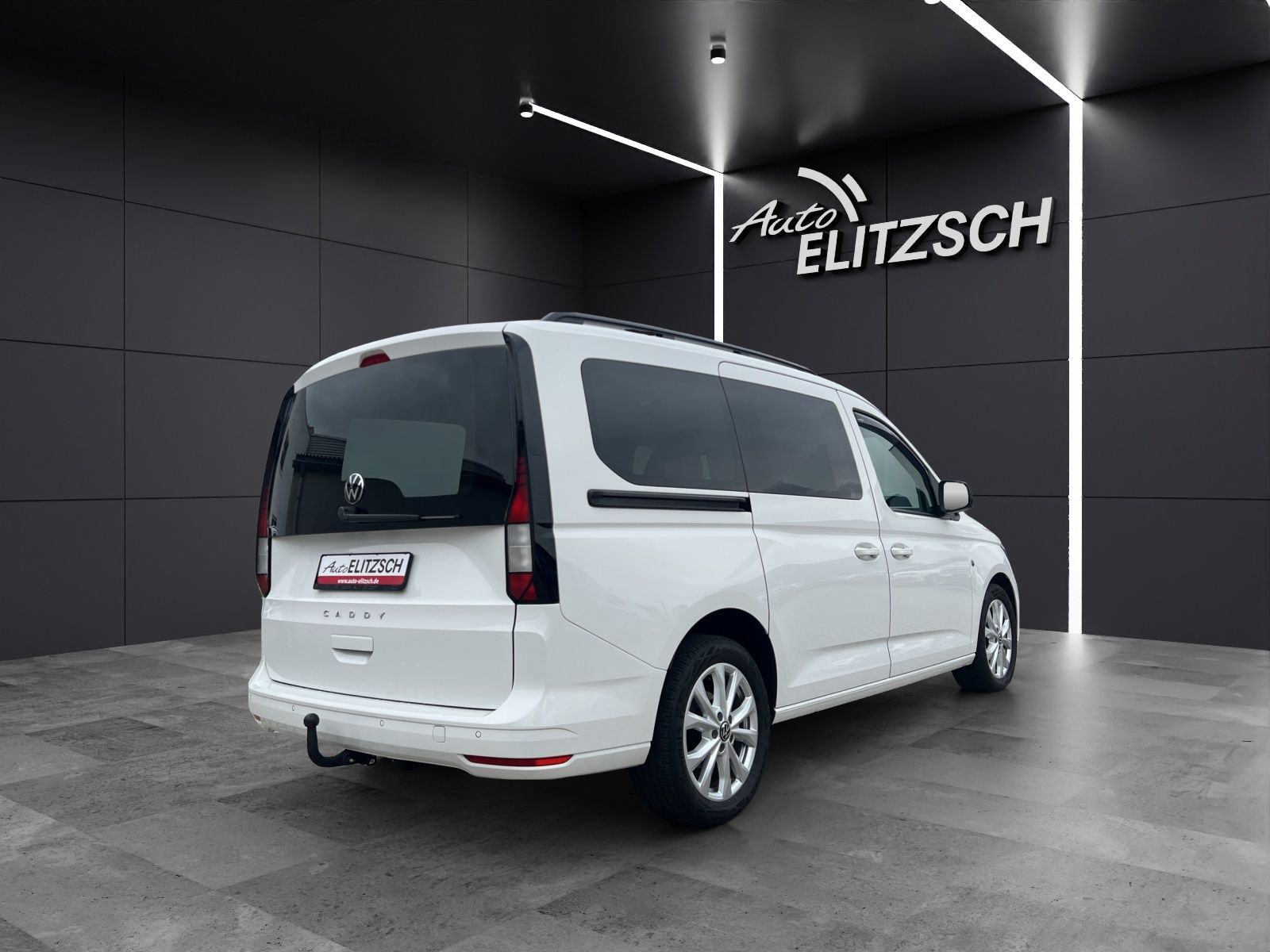 Fahrzeugabbildung Volkswagen Caddy Maxi TDI Life Standhzg. LED AHK Navi GRA P