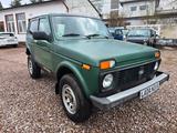 Lada Niva Only*4x4*TÜV Neu*AHK*2 Hand* - Lada Niva mit Anhängerkupplung