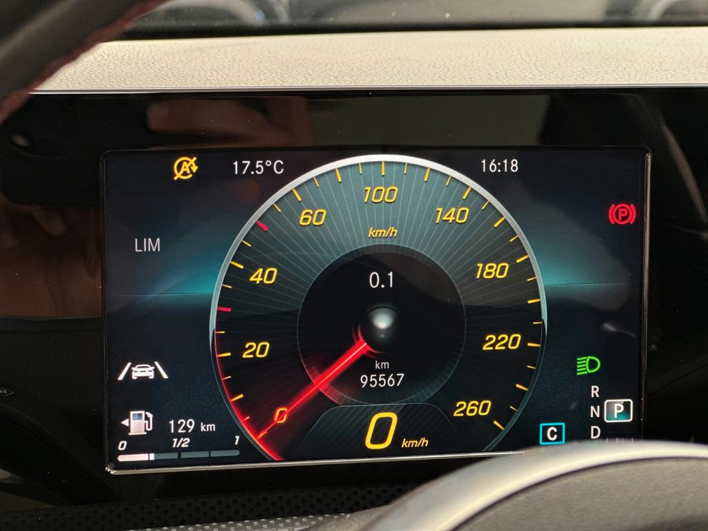 Mercedes-Benz A 200