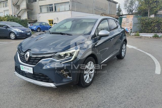 Renault RENAULT Captur Plug-in Hybrid E-Tech 160 CV Tech