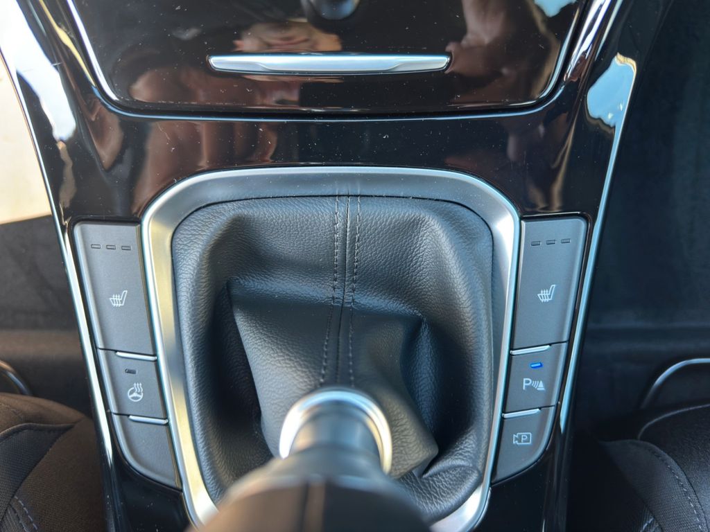 Hyundai i30 1.0 T-GDI ADVANTAGE NAVISITZHZGPDCLED