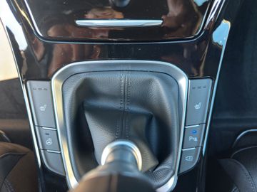 Hyundai i30 1.0 T-GDI ADVANTAGE NAVISITZHZGPDCLED