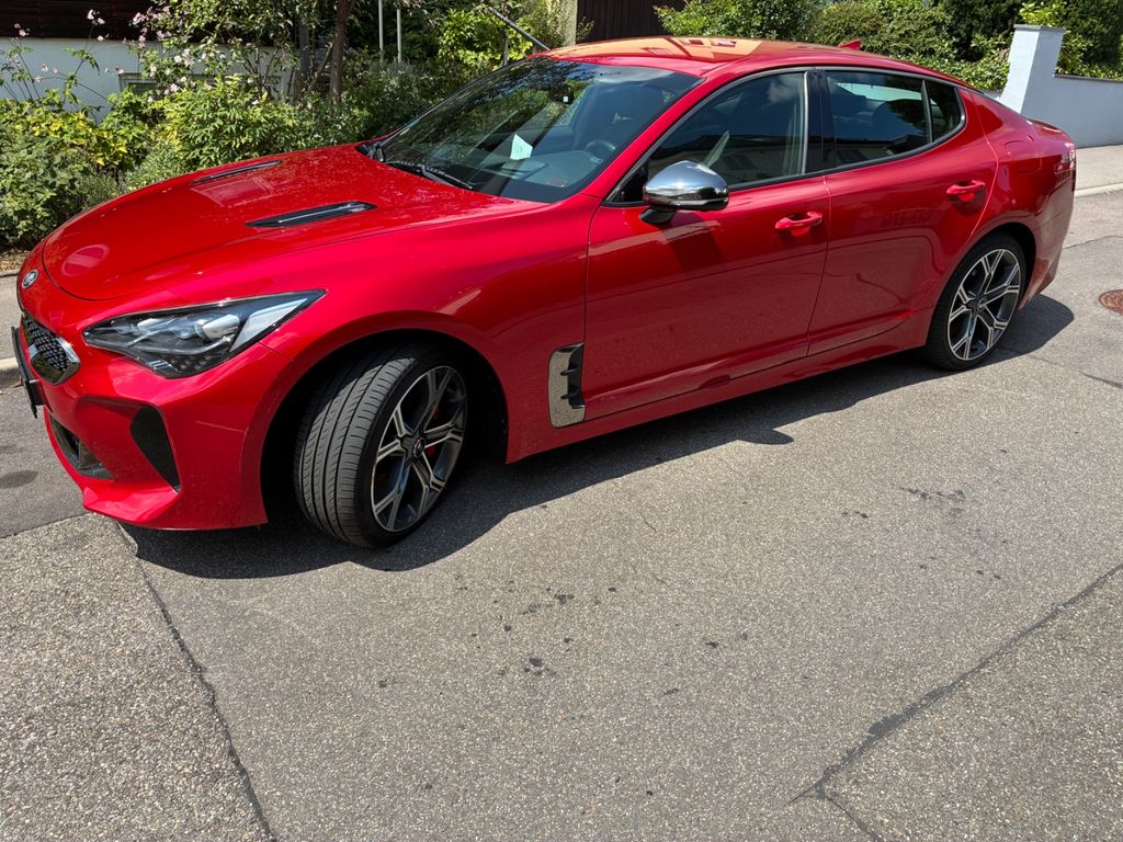 Image of Kia Stinger