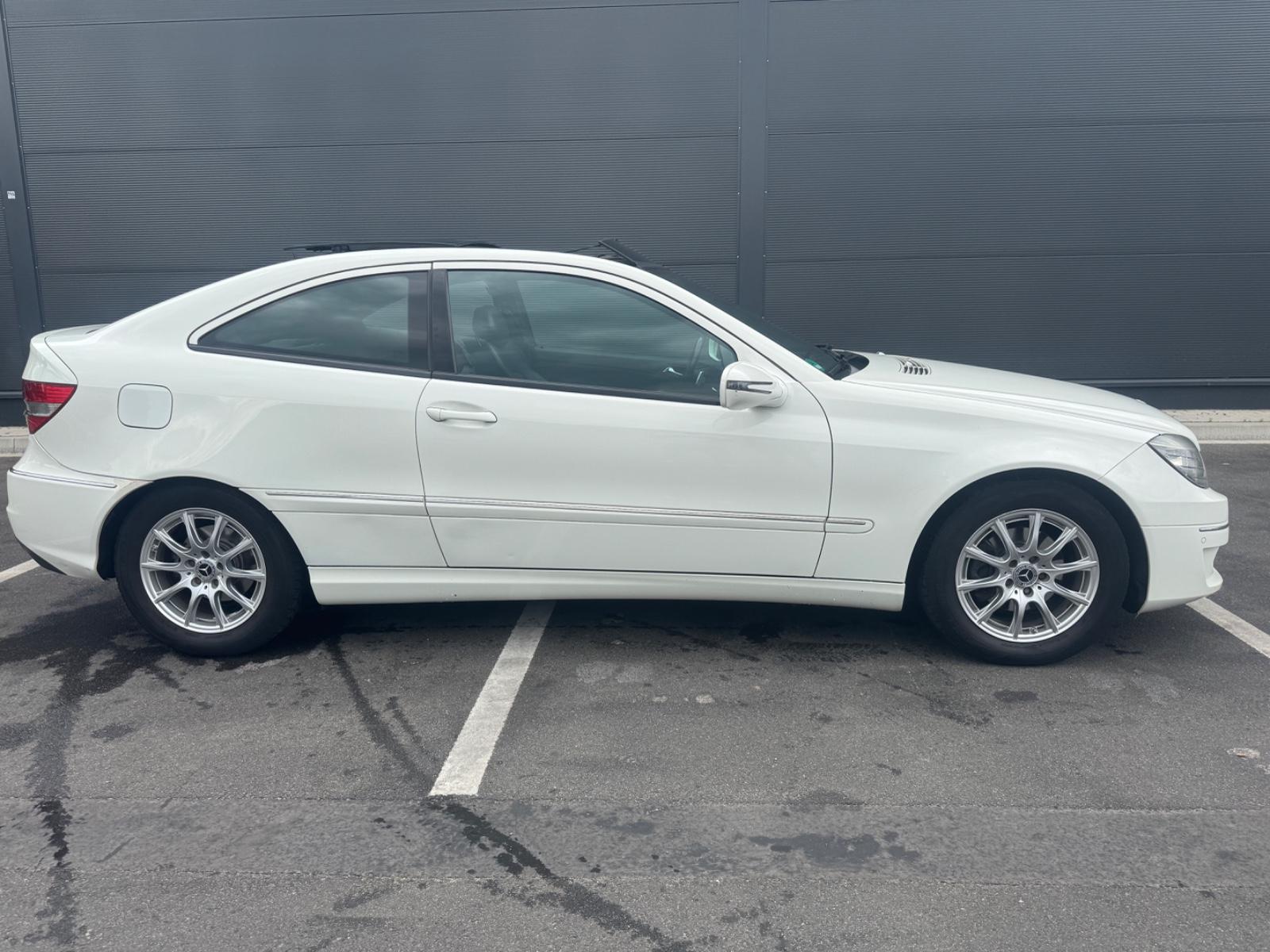 Mercedes-Benz CLC 200 CDI -