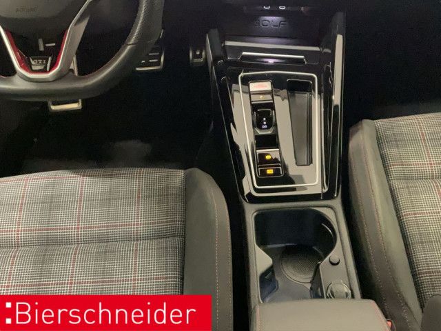 Volkswagen Golf - Bild 17