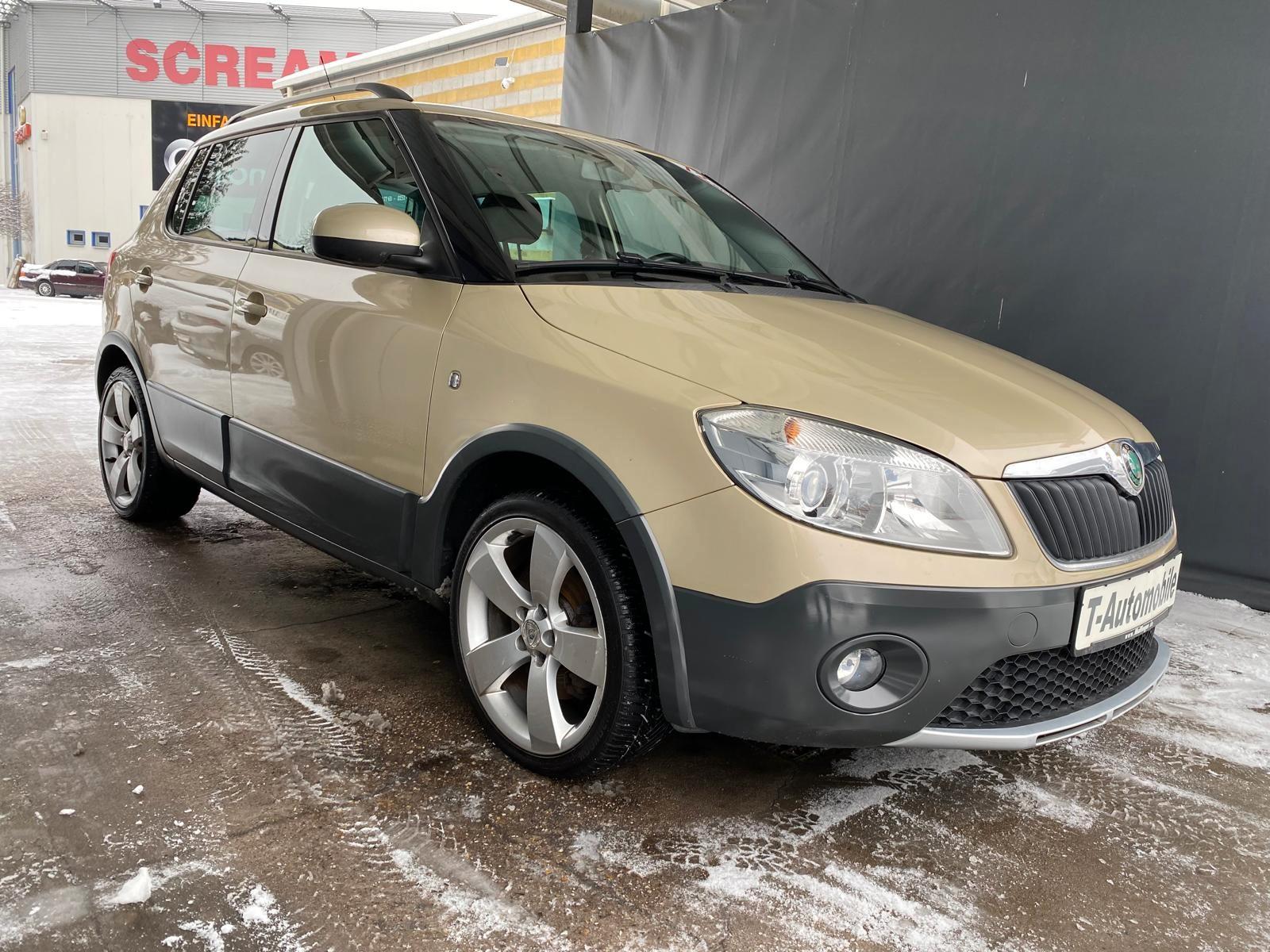 Skoda Fabia Scout Automatik Tempomat Sitzheizung  PDC