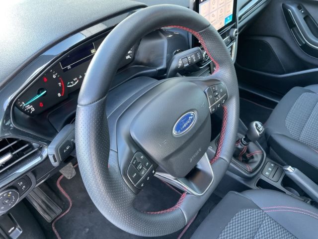 Fahrzeugabbildung Ford Fiesta 1.0 EcoBoost M-Hybrid ST-Line Sitzheizung