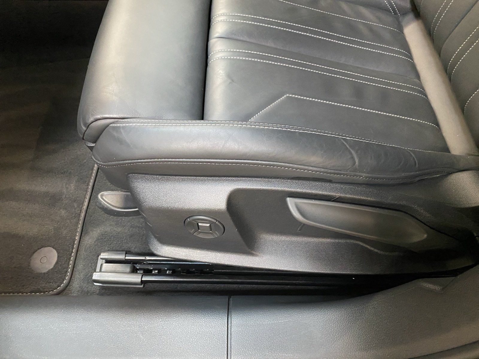 Audi A6 - Bild 10