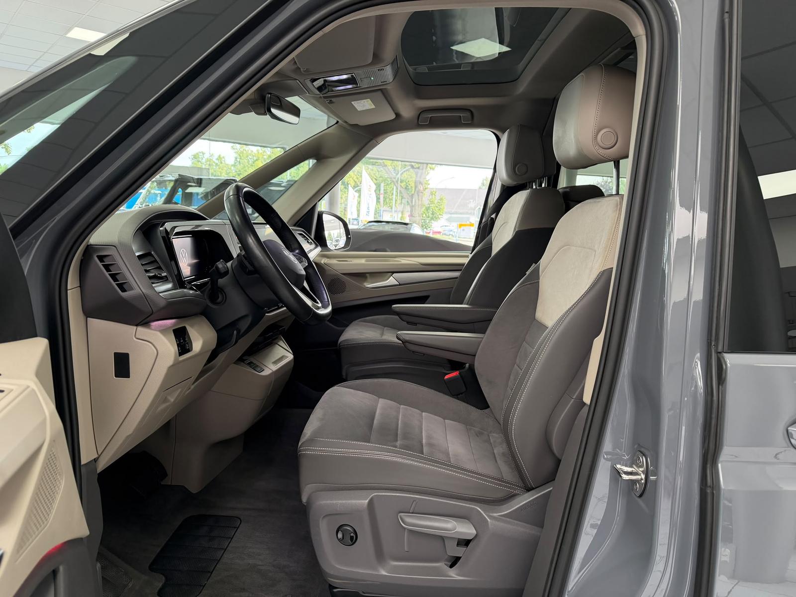 Volkswagen T7 Multivan 2.0 TDI lang Edition*Pano*AHK*7-Sitz