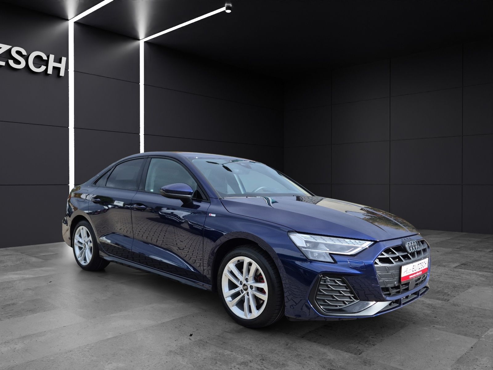 Fahrzeugabbildung Audi A3 Limousine 35 TDI S-line S tronic Standhzg LED