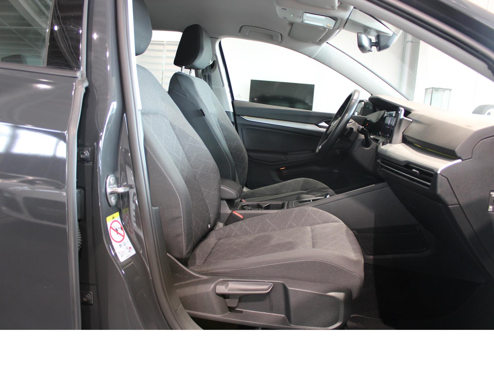 Volkswagen Golf VIII 1.0 eTSI LED*DSG*KLIMA*CARPLAY*PDC*ACC, миниатюра 13