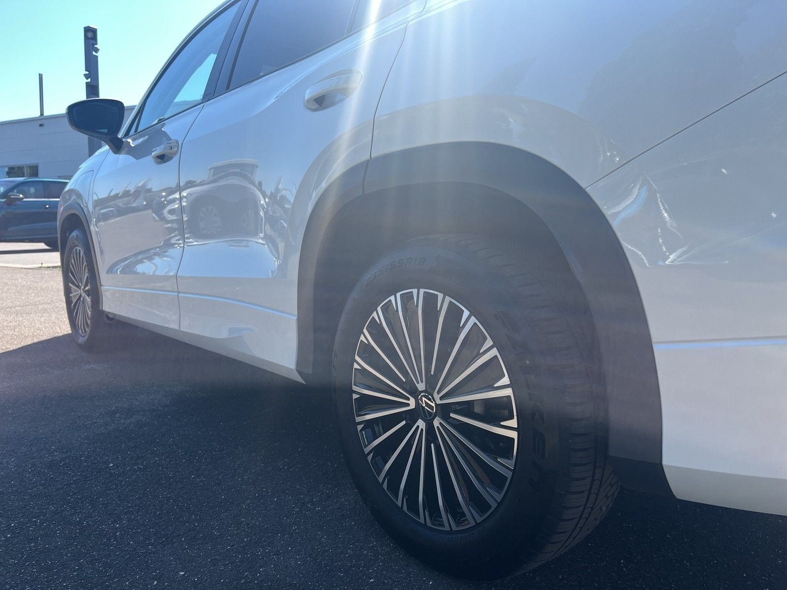 Volkswagen Tayron 1.5 TSI e-Hybr. 200kW Elegance Matrix AHK foto 3