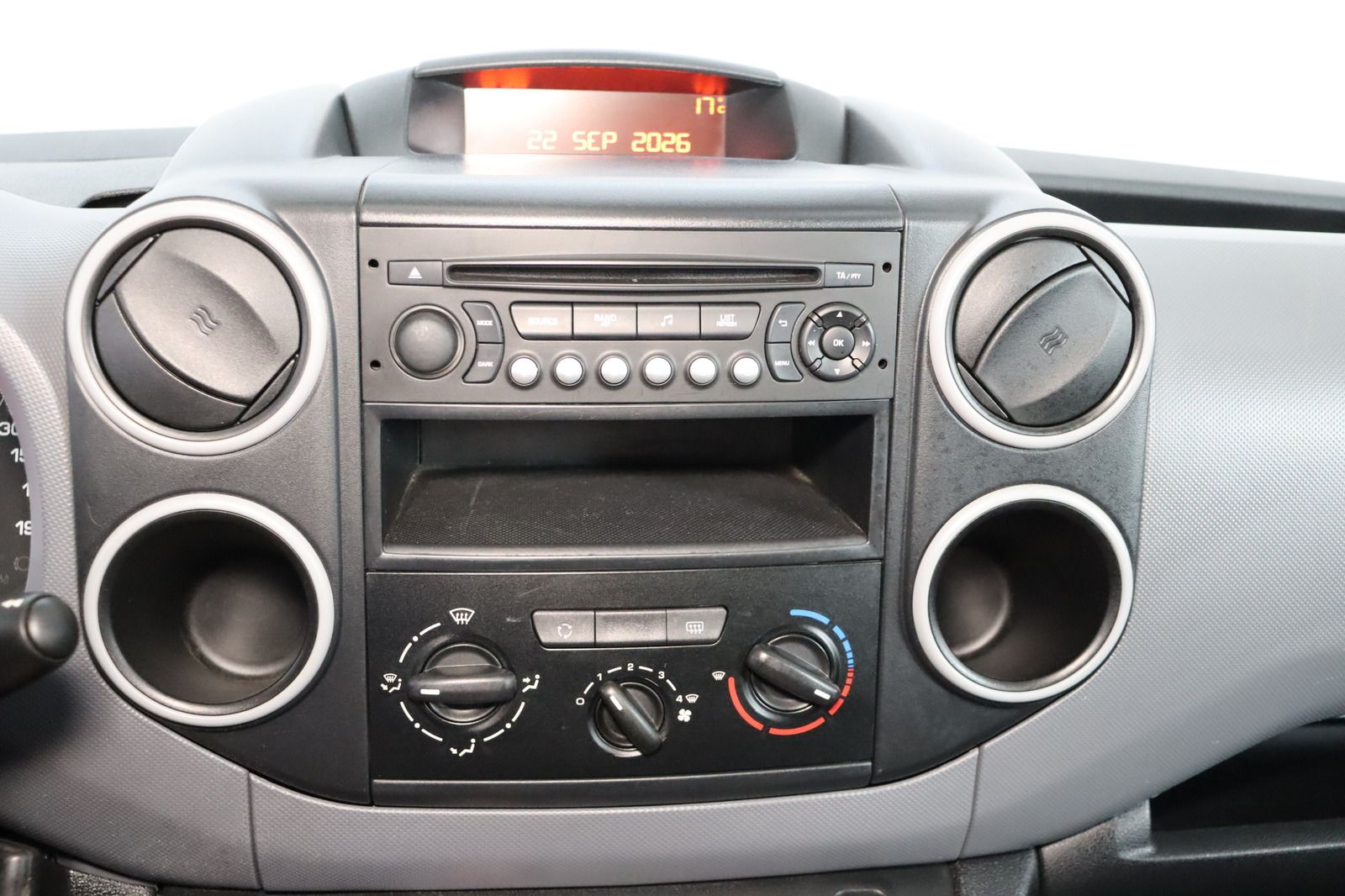 Fahrzeugabbildung Citroën Berlingo Kasten 1.6 HDi * 2 Schiebetüren * AHK *
