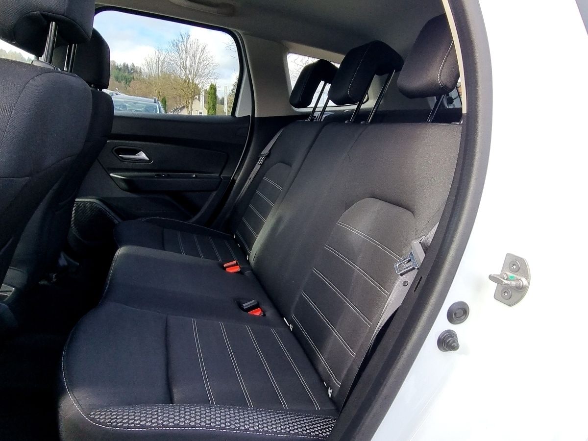 Fahrzeugabbildung Dacia Duster Adventure TCe 150