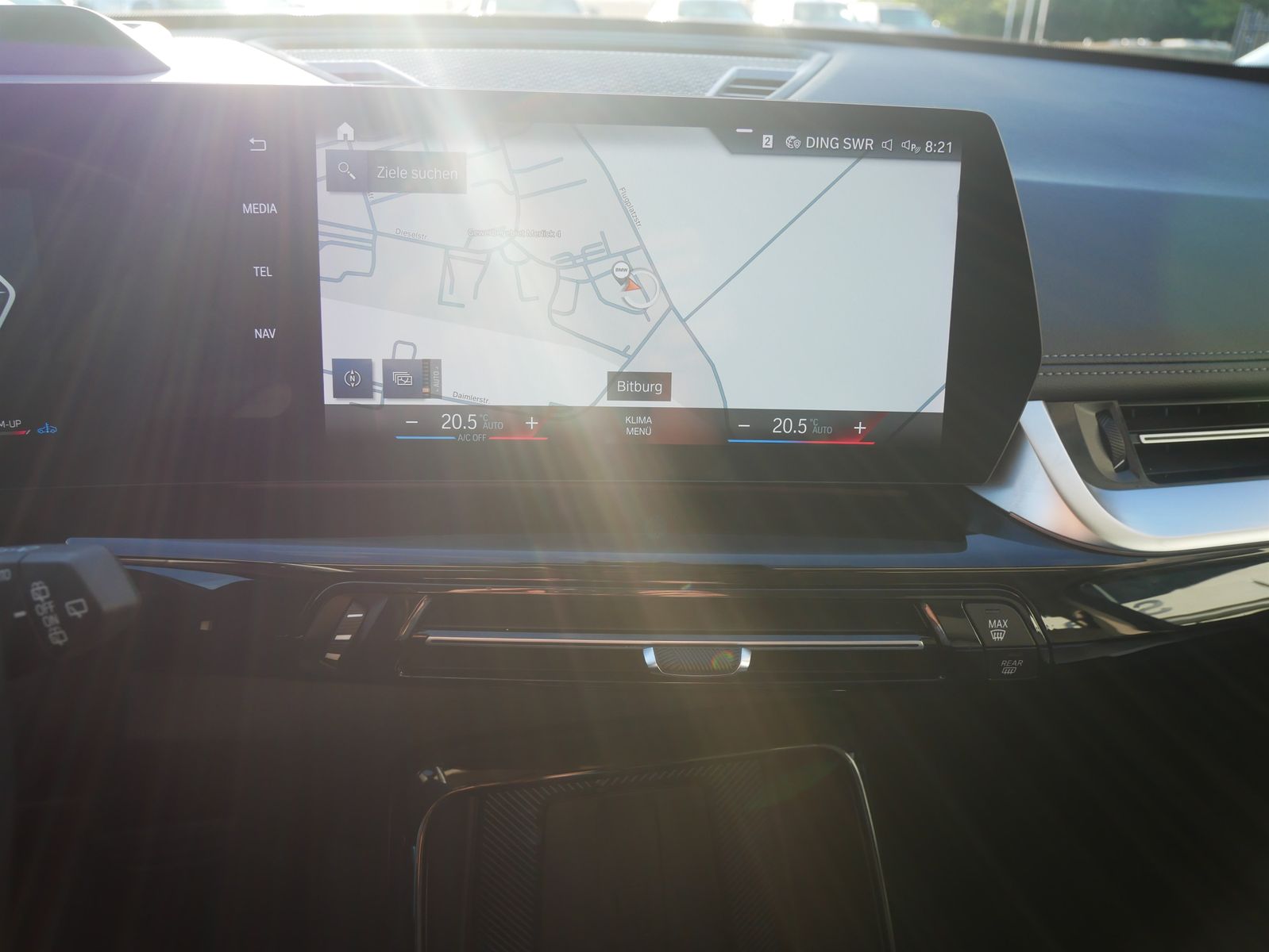 BMW X1 xDrive20d xLine Head-Up HK HiFi DAB LED Shz foto 20