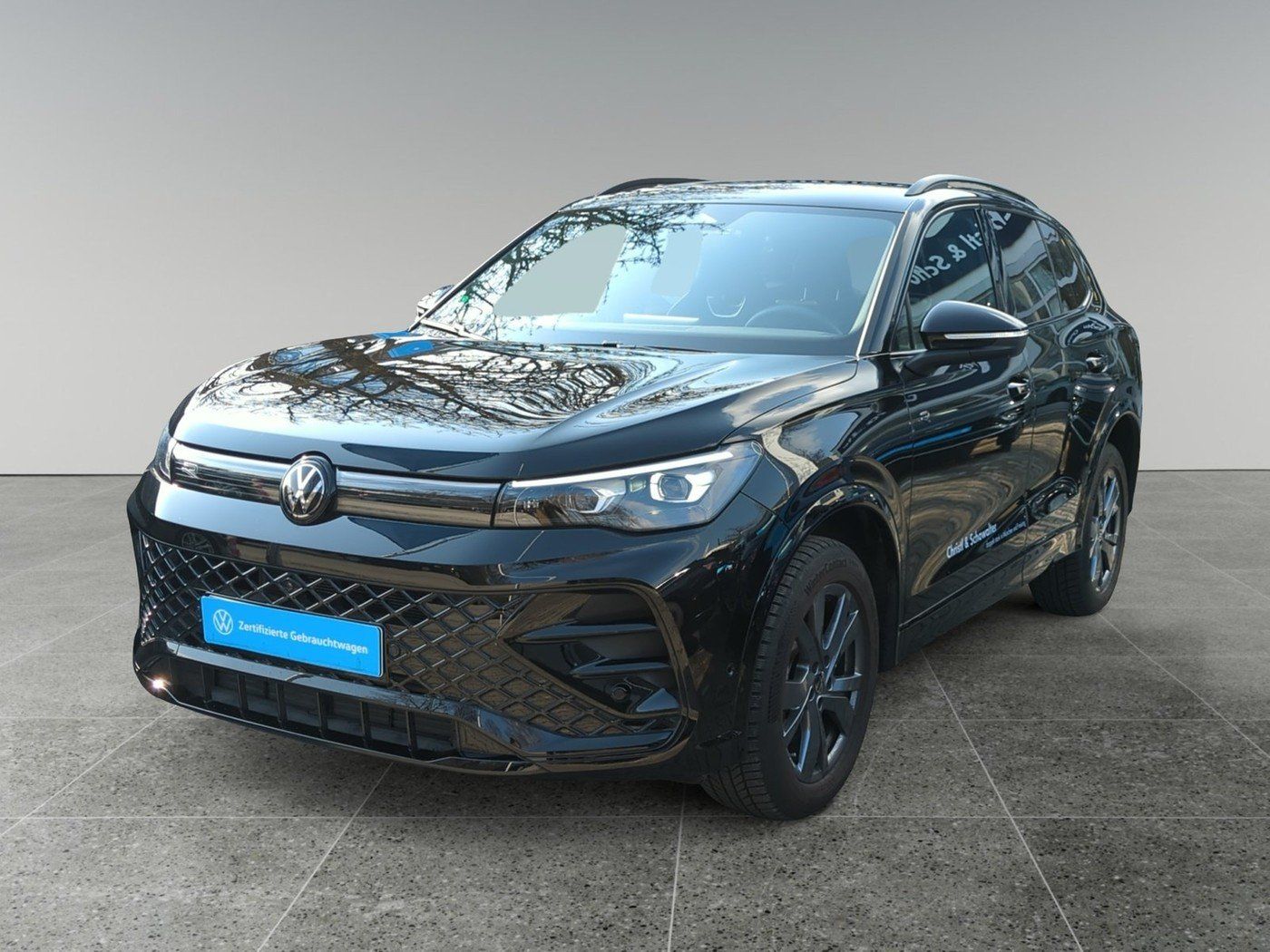 Volkswagen Tiguan 2.0 TSI 4M DSG R-Line AHK MATRIX NAVI ACC foto 2