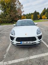 Porsche Macan -Pano,AHK, Luftfahrw. - gebrauchte Porsche Macan aus dem Jahr 2019