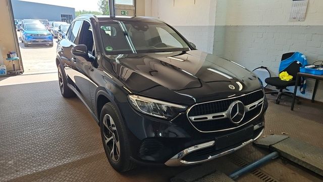 MERCEDES-BENZ GLC 300 de 4M Avantgarde 2x AMBIENT*LED*KAM*WIDE