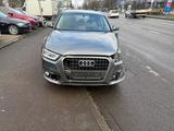 Audi Q3 2.0 TDI 130kW S tronic quattro - Audi Q3 Unfallwagen
