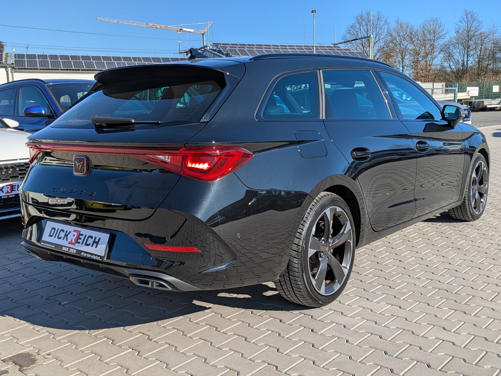 Fahrzeugabbildung CUPRA Leon 1.5 eTSI DSG MATRIX-LED*ACC*APP*KAMERA*18"