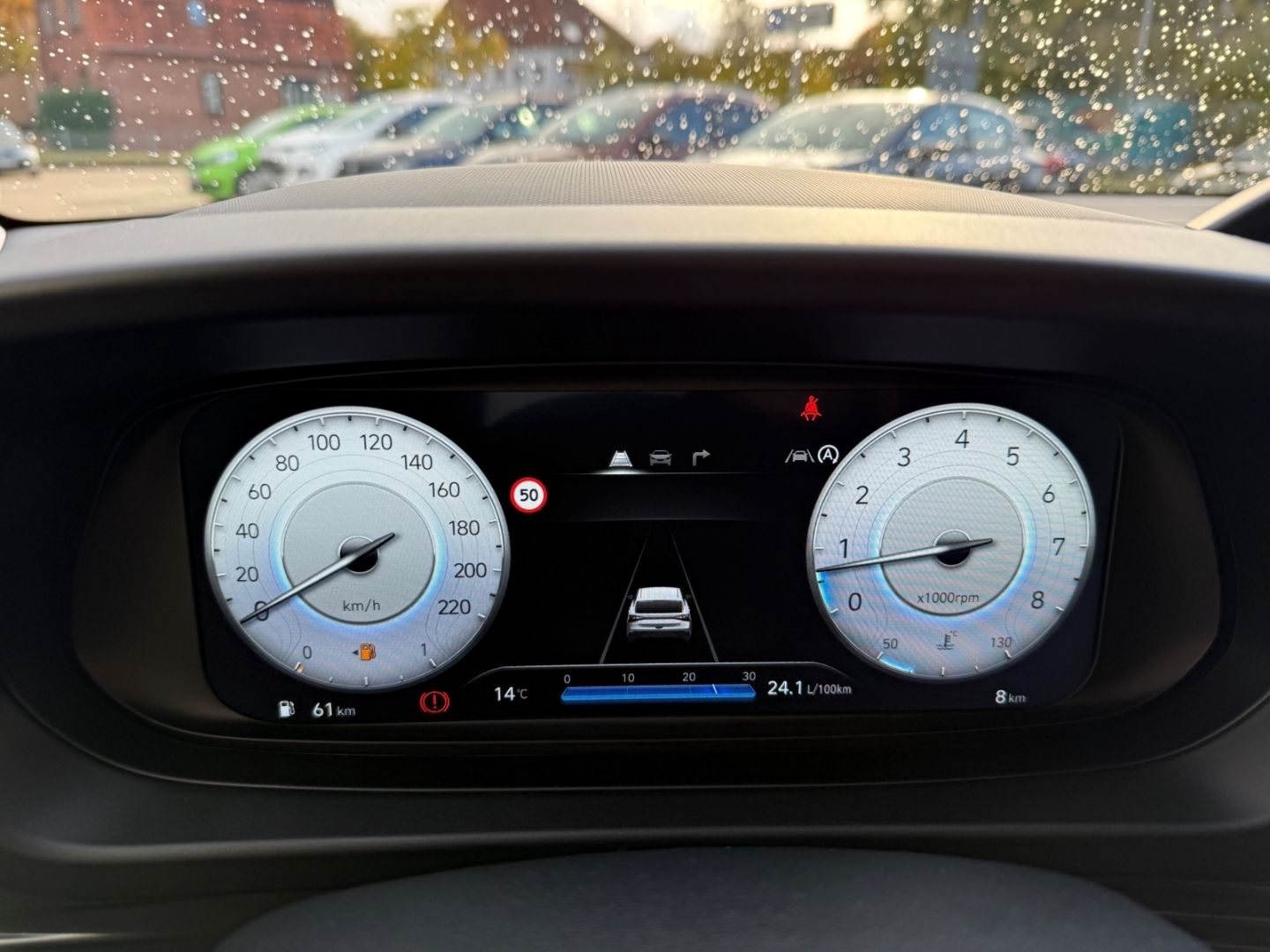 HYUNDAI i20 Select Family Navi Apple CarPlay Android Aut - Image 14