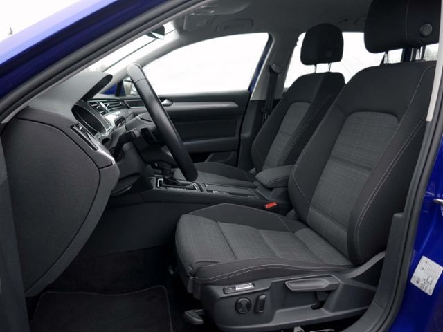 Fahrzeugabbildung Volkswagen Passat Variant Business 2.0 TDI | LED RFK AHK