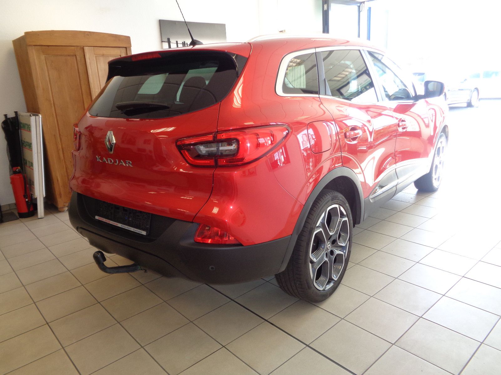 Fahrzeugabbildung Renault Kadjar ENERGY TCe 130 / NAVI / AHK / SCHECKHEFT