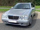 Mercedes-Benz E 240 Avantgarde - gebrauchte Mercedes-Benz E-Klasse aus dem Jahr 2000