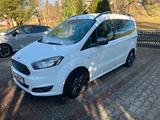 Ford Tourneo Courier Sport - Ford Tourneo Courier: Sport