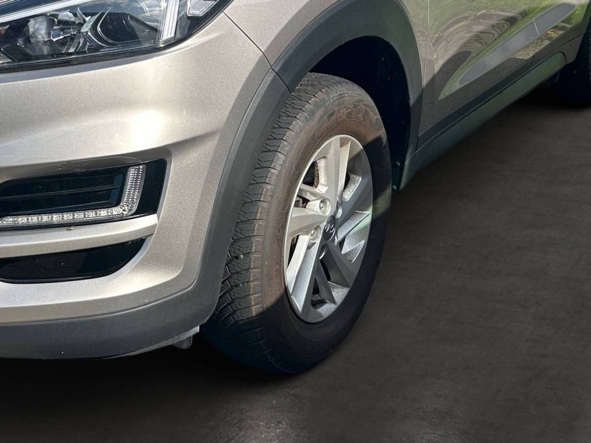 Fahrzeugabbildung Hyundai TUCSON PURE Sonderkontingent Navigation