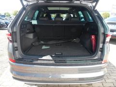 Fahrzeugabbildung Skoda Kodiaq 2.0 TSI DSG 4x4 SPORTLINE *KAM*PANO*NAVI*