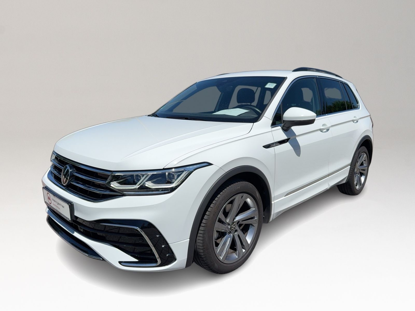 Tiguan 1.5 TSI R-Line, ACC, RearView, App, LED D