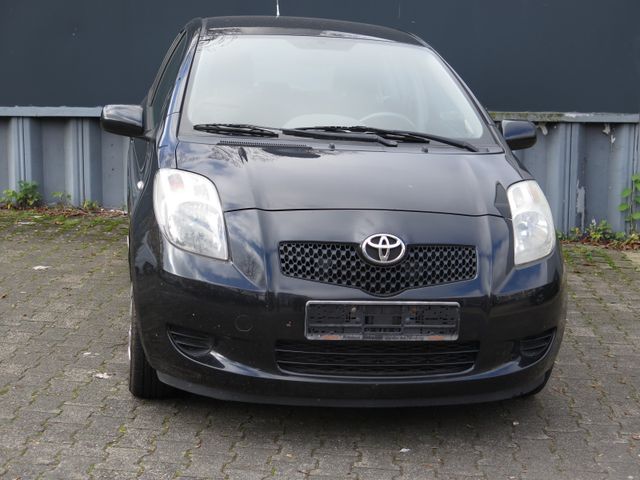 Toyota Yaris Cool/Tüv  09 2026 Inspektion, Kupplung NEU