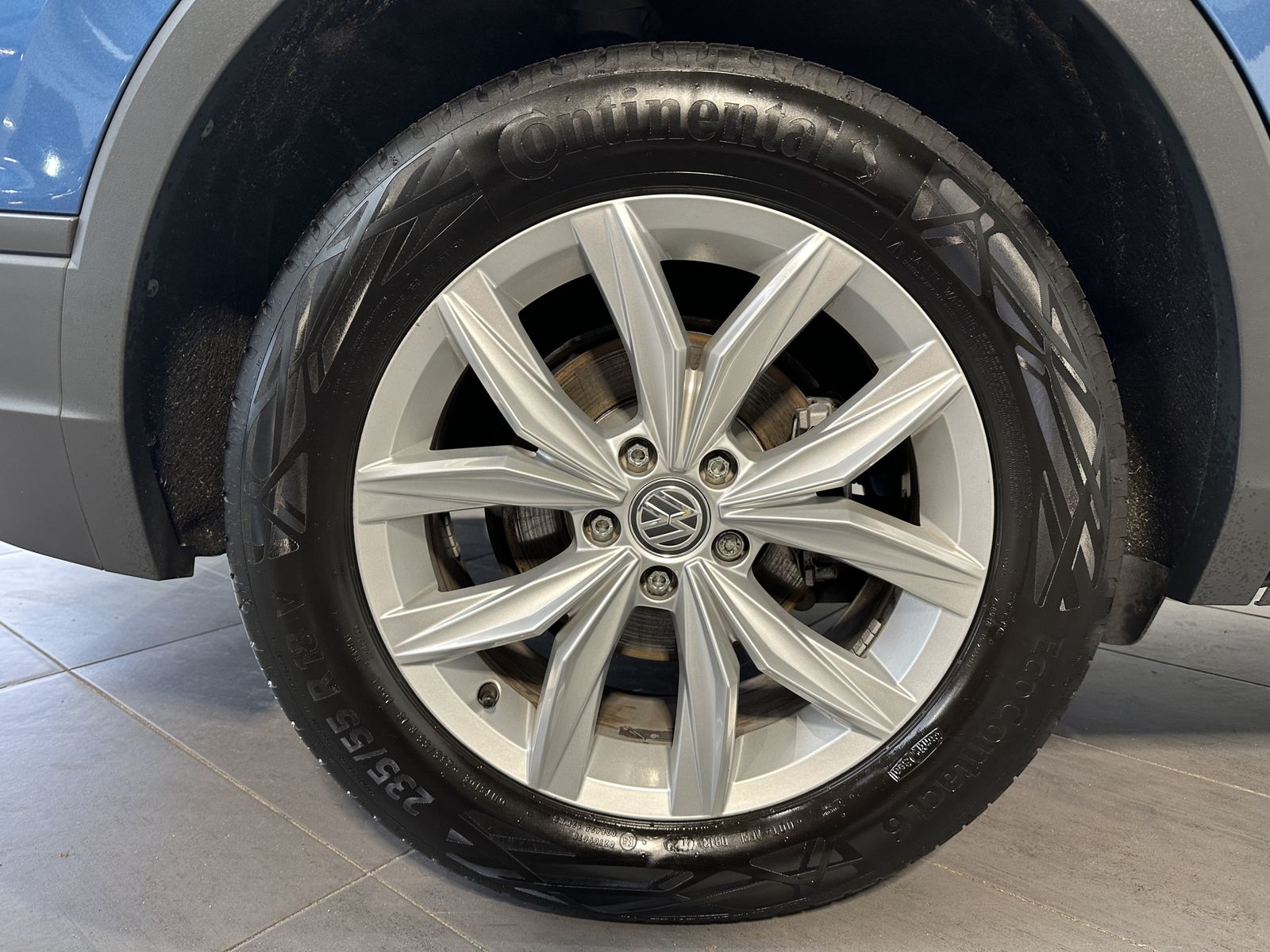 Fahrzeugabbildung Volkswagen Tiguan Allspace 2.0 TDI DSG CL NAV+DYNAUDIO+18ZO